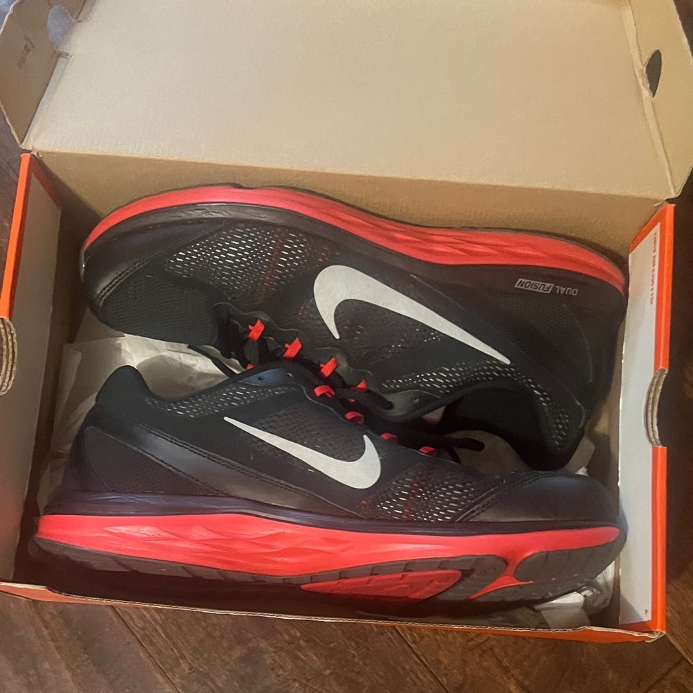 Nike Black with Red Accent Athletic Shoes